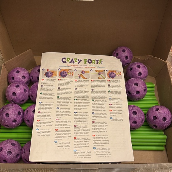 Crazy Forts! (69 Pieces) - Picture 2 of 4